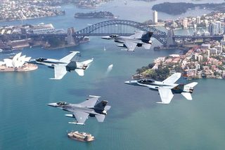 Illustration for article titled Pierre Sprey's Anti-F-35 Diatribe Is Half Brilliant And Half Bullshit